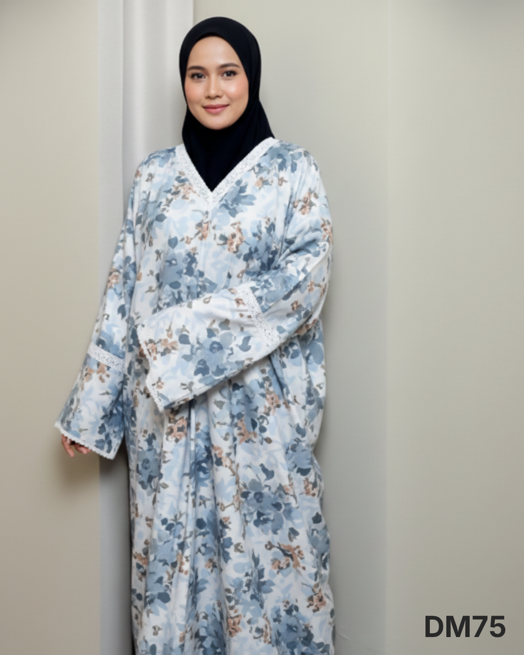 Daneera Motif Travel Prayer Abaya Set with Mini Pouch