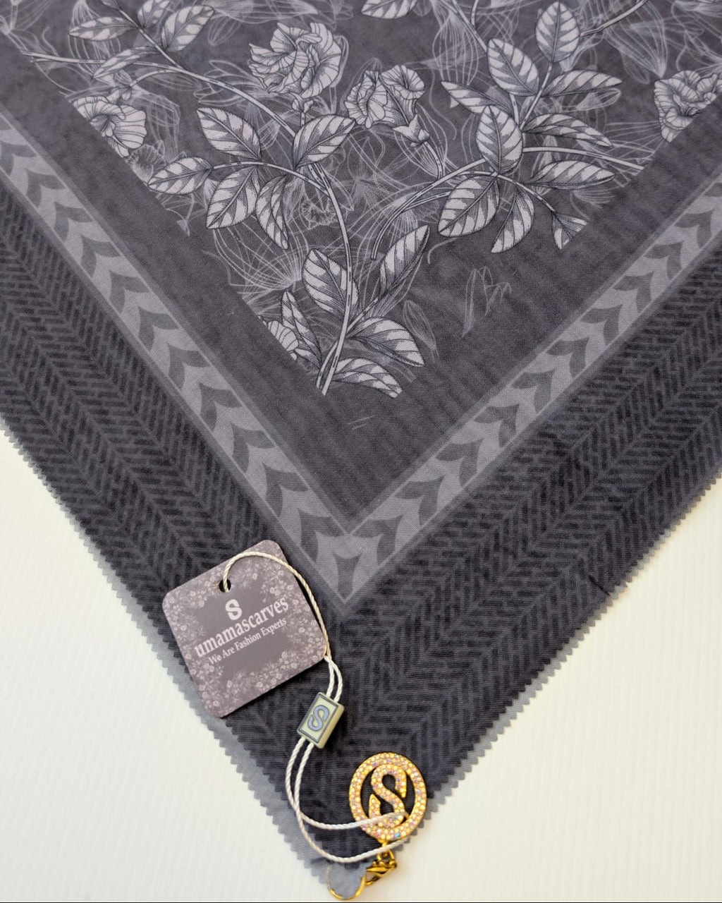 Umamascarves Square Hijab black